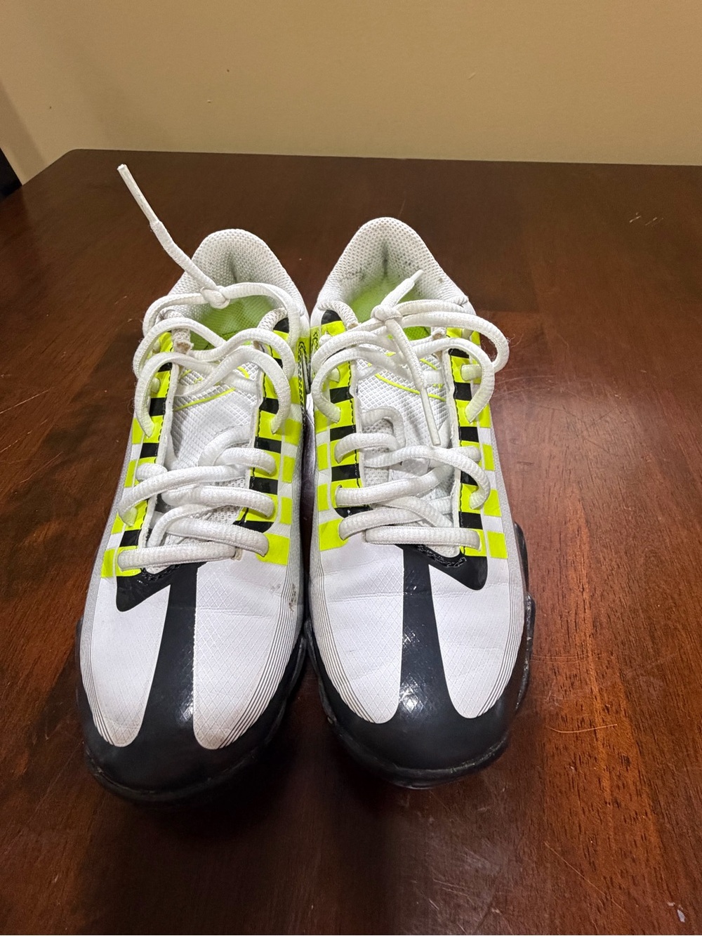 Nike Vapor Edge Football Cleats Youth 2Y Volt Black White DQ5111-715 - Picture 4 of 6